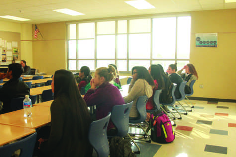 Future Medical Professionals club members listen to the guest speaker. The presidents on the club invited an anesthesiologist to speak to the members.  